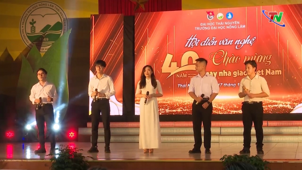 Hội diễn văn nghệ chào mừng ngày Nhà giáo Việt Nam