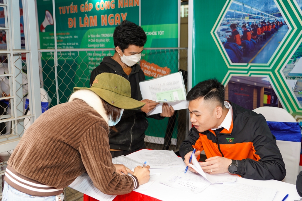 Khai mạc Tuần cao điểm kết nối cung - cầu lao động tỉnh Thái Nguyên năm 2023 Khai mạc Tuần cao điểm kết nối Cung - Cầu lao động tỉnh Thái Nguyên năm 2023