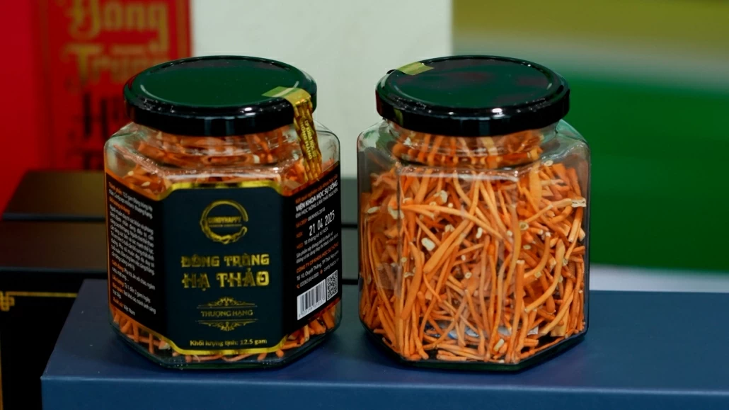 [Phóng sự ảnh]: Giao lưu các sản phẩm đặc trưng giữa 2 tỉnh Thái Nguyên và Gyeongsangbuk - do (Hàn Quốc)