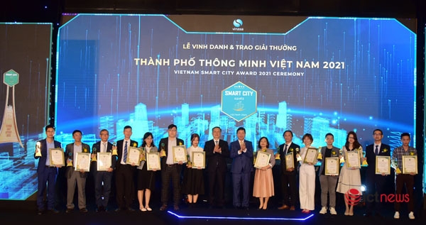 Thái Nguyên giành 3 giải thưởng “Thành phố thông minh Việt Nam 2021”