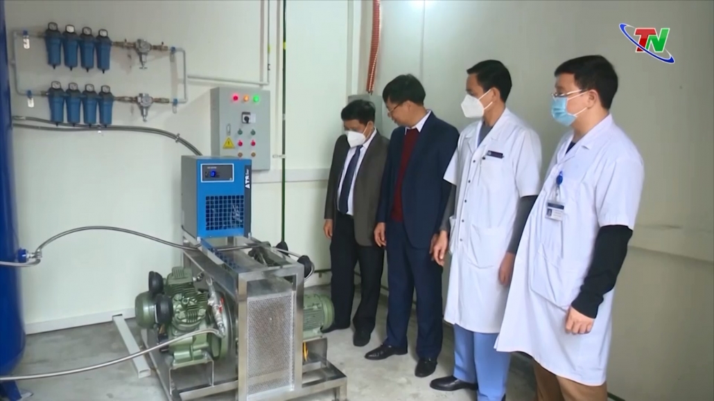 Bàn giao hệ thống cung cấp ôxy y tế cho Bệnh viện C Thái Nguyên